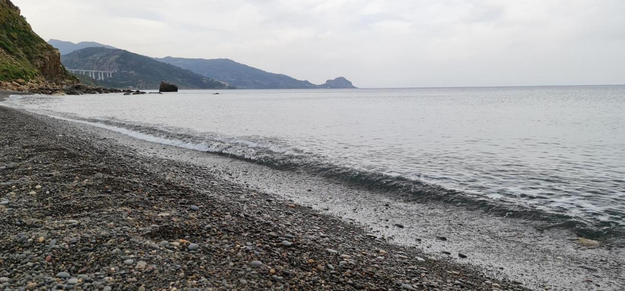 B&B Aria Di Mare - Pollina Sicilia Finale 外观 照片